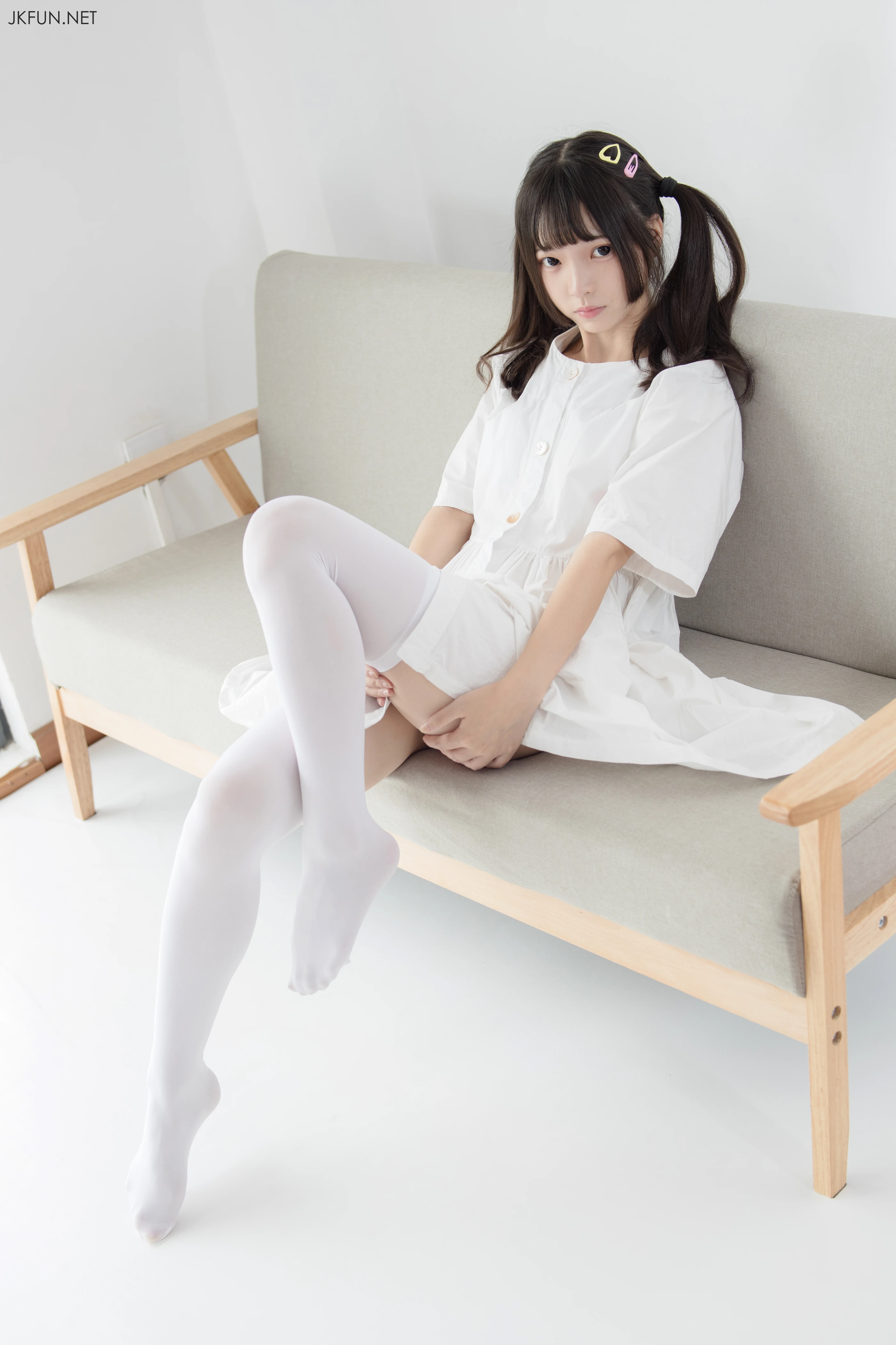 森萝财团 [JKFUN-014] 默陌 白衣飘飘的年代 [91P 1V]插图2